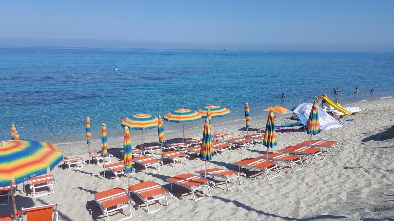 Hotel La Fattoria Sul Mare Capo Vaticano Exterior photo